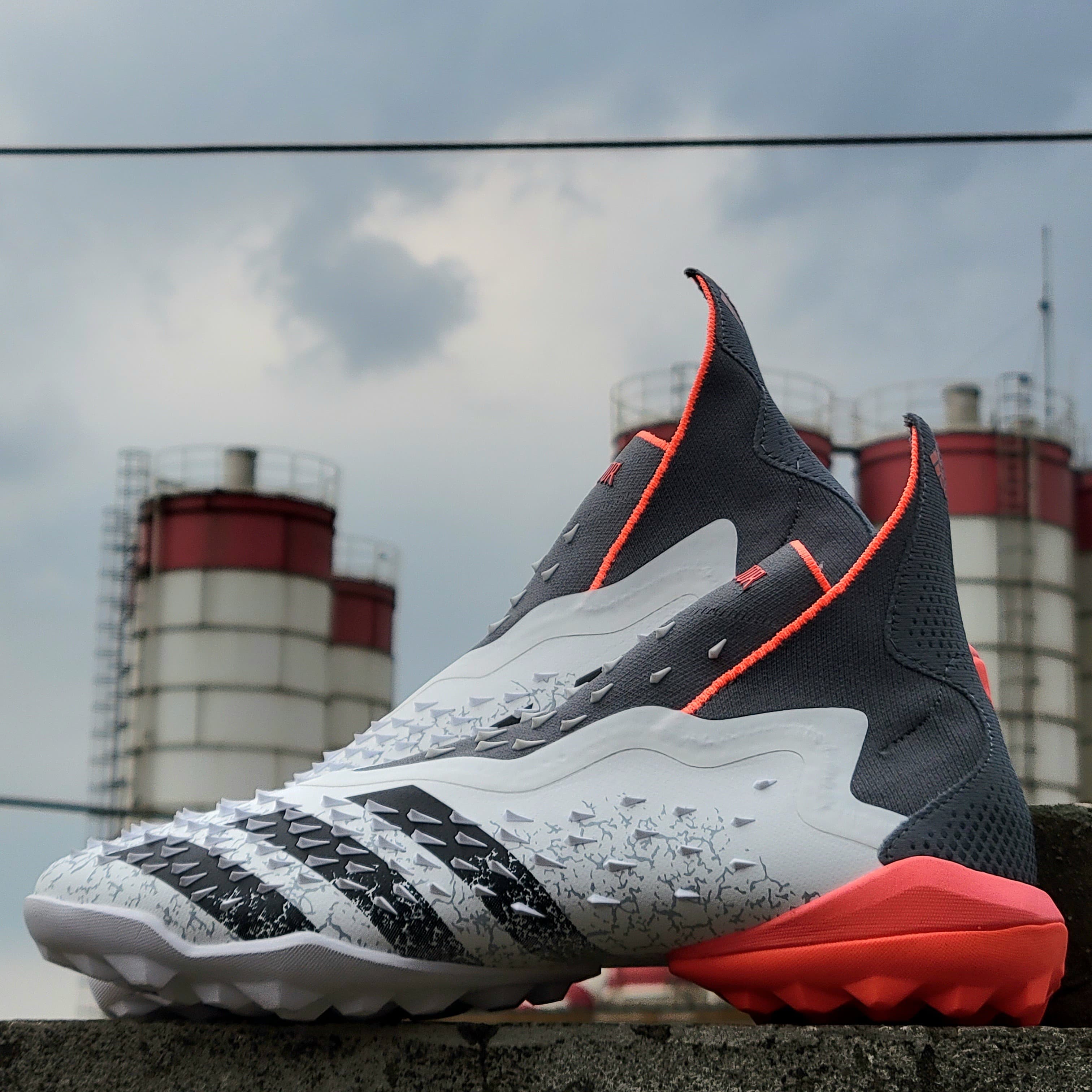 adidasPredator Freak+ TF 'Demonskin - White Solar Red'